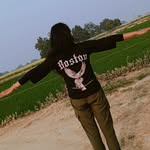 single girl up44 - @reenakingjatavni - Instagram