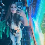 @reggietheroach - Instagram