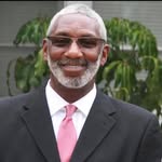 Reggie Small - @reggiesmall35 - Instagram