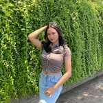 regina - @reginaa_sherly - Instagram