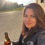 Regina Auer - @retschina - Instagram