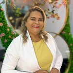 Regina Barroso - @reginabarroso.cabelos - Instagram