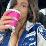 Regina bills - @regi.nabill - Instagram