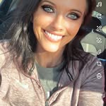 Regina Lee - @ronreginalott - Instagram