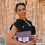 Regina Navarro | CEO + creadora de contenido. - @victoriarockera - Instagram