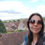 Regina Phalange - @la_hora_ao - Instagram