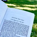 Regina 📚 - @regina.reads - Instagram