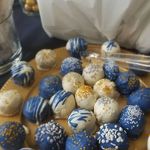 Regis Johnson - @rees_treatsnsweets - Instagram