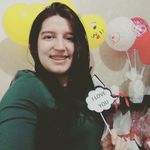 Reina Peña - @lunanueva2017 - Instagram