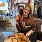 Reka Kovacs - Facebook