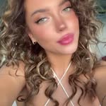 Remi Collins - @rarnetf - Instagram