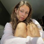 Andrena - @and.renagray - Instagram