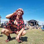 Renee Gray - @reneegray - Instagram