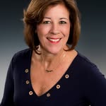 Renee Manning Foster - @reneefosterhomes - Instagram