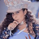 Julie - @rena__moon__well_33 - Instagram