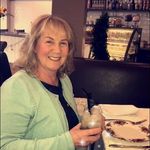 Rena Parker - @violetprosecco - Instagram