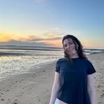 Rena Perry - @rena.perryy - Instagram