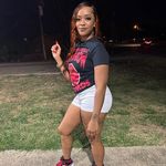 Rena Robinson - @pmoneywifey - Instagram