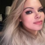 Renae Allen - @smokinhottmess - Instagram