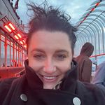 Renae Batty - @renaebatty - Instagram