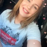 Renae Burns - @renaeburns15 - Instagram
