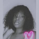 Renae Collins - @renae.honey23 - Instagram