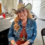 Renae Douglas Velasquez - @the4rs - Instagram