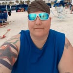 renae lewis - @jennlewis122 - Instagram