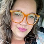 Renae Murphy - @daydreaming_beauty22 - Instagram