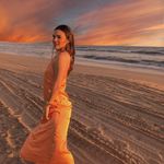 Renata Lee - @renatalee2416 - Instagram