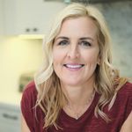 Renay Roberts - @nourishtolive.rx - Instagram