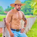 Rene Arthur - @renearthurr - Instagram