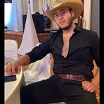 Rene Bas - Facebook