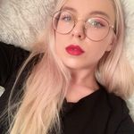 Rene - @rene.hall.qyxv - Instagram