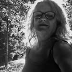 Renee Laplante - @renoelz - Instagram