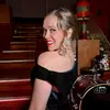 Renee Ross - NYC Singer - @reneeross.music - TikTok