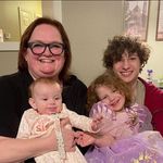 Renee Acker - @neebucket - Instagram