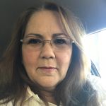 Renee Ames - @countrypearlygirl - Instagram