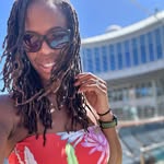 Renee Anthony - @naestyletravel - Instagram