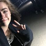 Reneebannon - @thepineapplebabe21 - Instagram