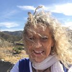 Renee Bartlett - @naeandalan - Instagram