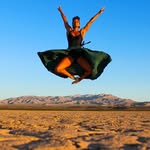 Danielle Renee Bates - @sunrayadventures - Instagram