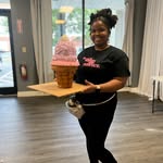 Renee Bates - @renee_bakes - Instagram