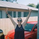 @reneebooth__ - Instagram