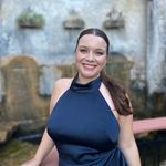 Renee Bourgeois - @renee_bee - Instagram