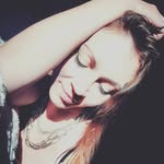 Renee Brewster - @usefulbutinsignificant - Instagram
