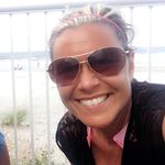 Renee Burt - @naynayb21 - Instagram