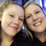 Renée Chalmers - @naybay71 - Instagram