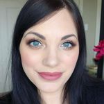 Renee - See The World in PINK - @reneeclementine - Instagram