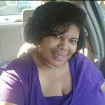 Renee Crews - @maturebeauty_4 - Instagram